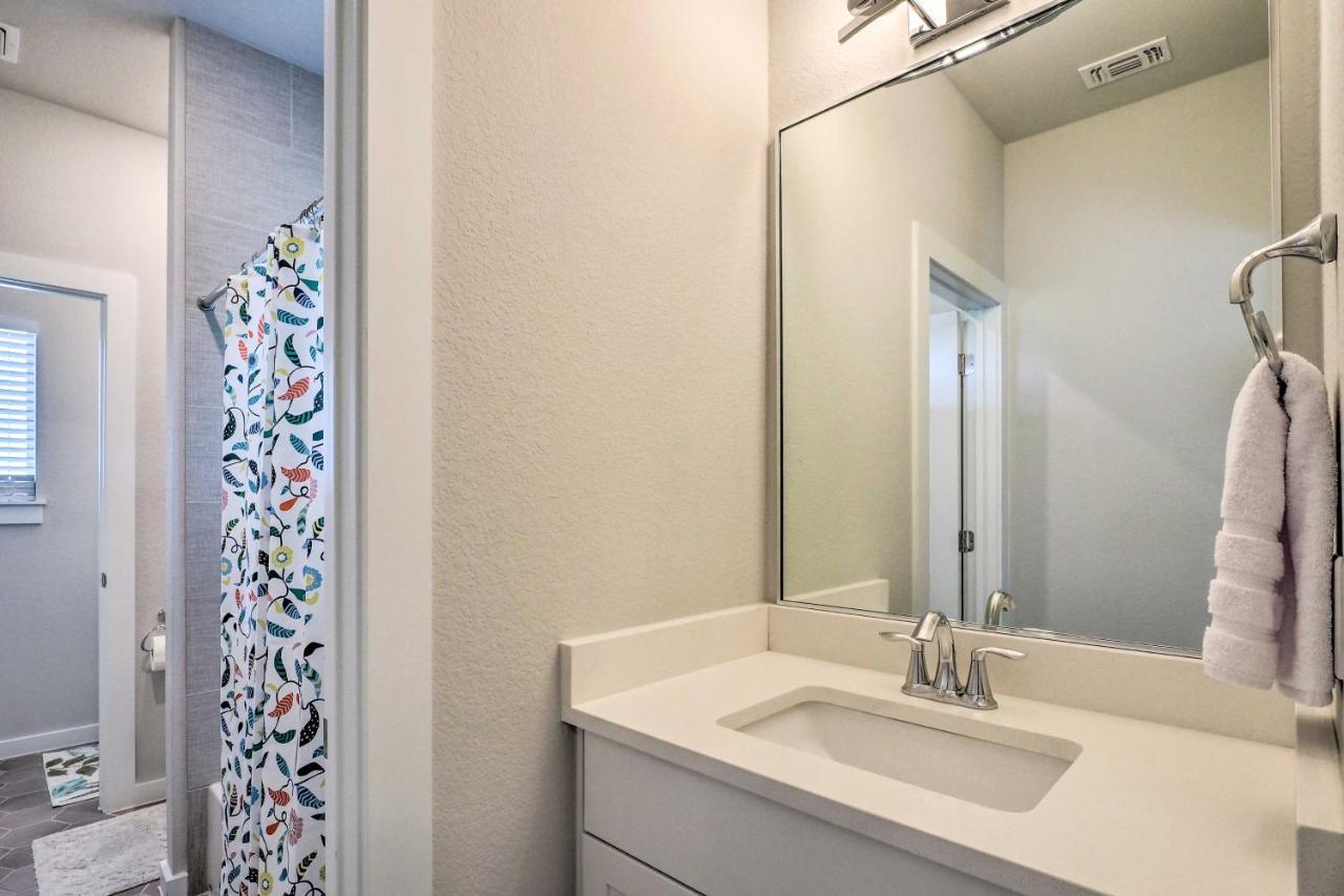 Gorgeous Georgetown Home, Walk To The Square! Exterior foto