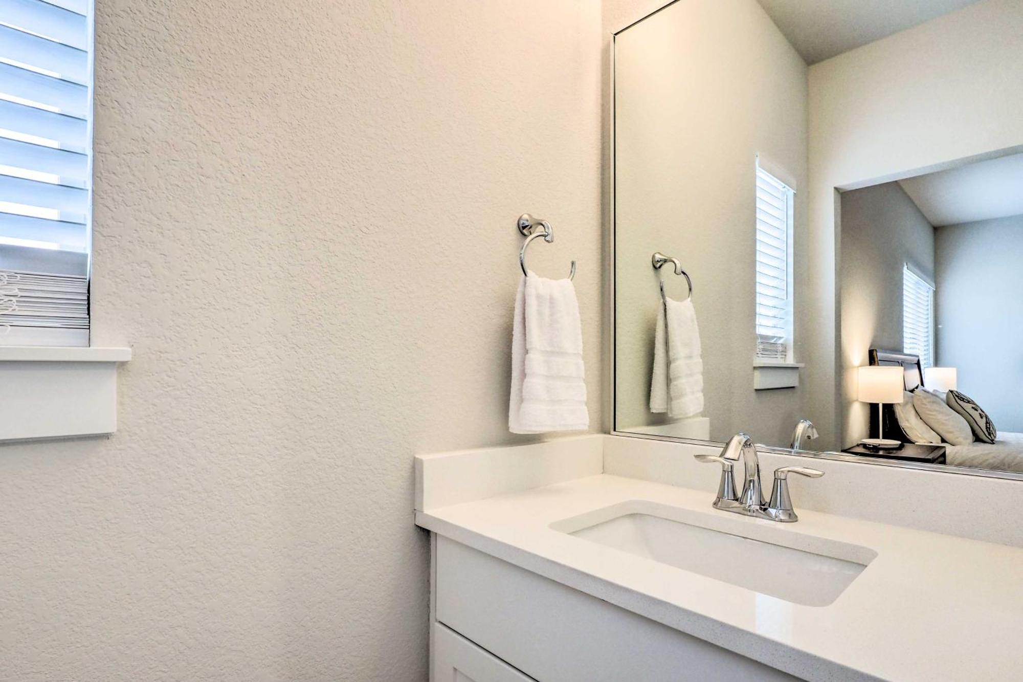 Gorgeous Georgetown Home, Walk To The Square! Exterior foto